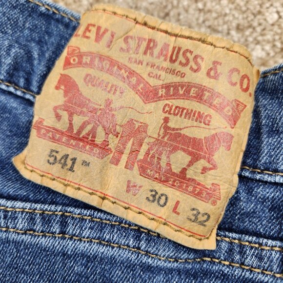 Levis Jeans 541 30x32 - Picture 2 of 7